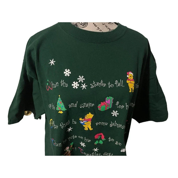 VTG Disney Winnie the Pooh Tigger Piglet Holiday Graphic T-Shirt Green Sz Large - Picture 4 of 14